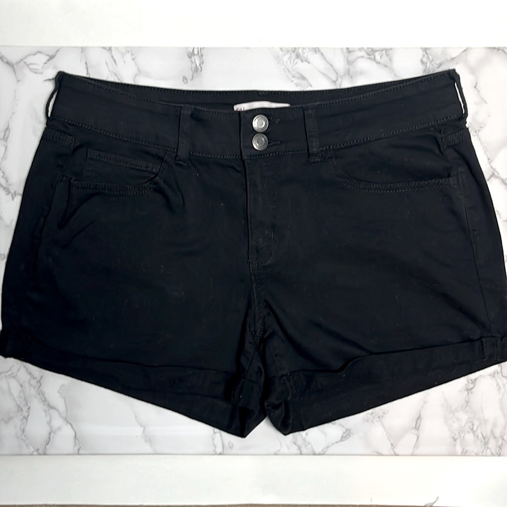SO Black Denim Stretch Shorts